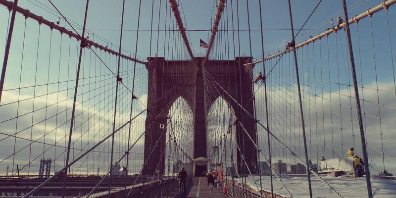 Web 3.0时代职场社交平台的隐形规则：在LinkedIn等社区中塑造个人品牌与实现职业跃迁