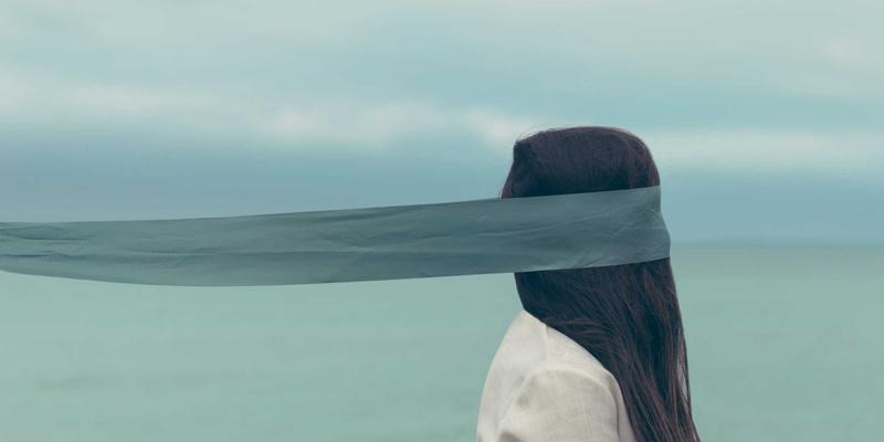 从疫情追踪到心理健康预警：社交网络数据如何成为公共健康监测的Web 3.0利器