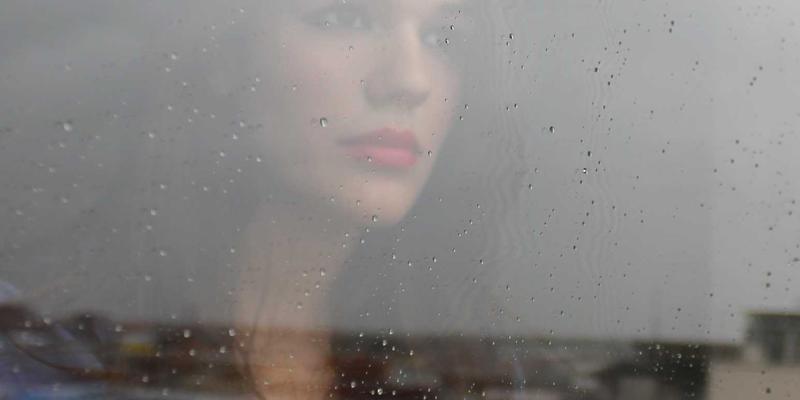 社交倦怠的成因与应对：如何在算法驱动时代重建有意义的线上连接